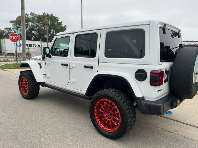 Photo of 2022 White Jeep Wrangler Unlimited 4xe