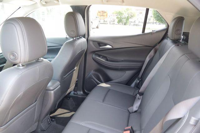 Photo of 2024 White Buick Encore GX