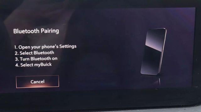 Photo of 2024 White Buick Encore GX