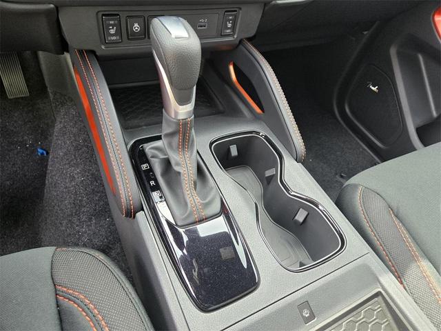 Photo of 2025 Glacier White Nissan Frontier