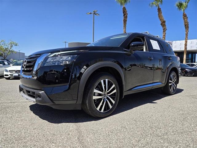 Photo of 2025 Black Nissan Pathfinder
