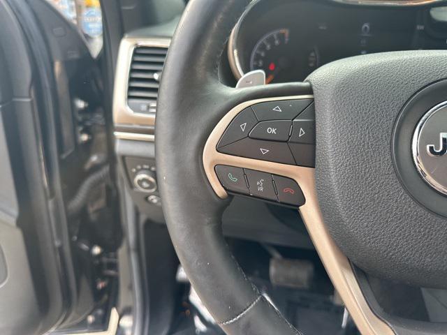 Photo of 2014 Brilliant Black Crystal Pearlcoat Jeep Grand Cherokee