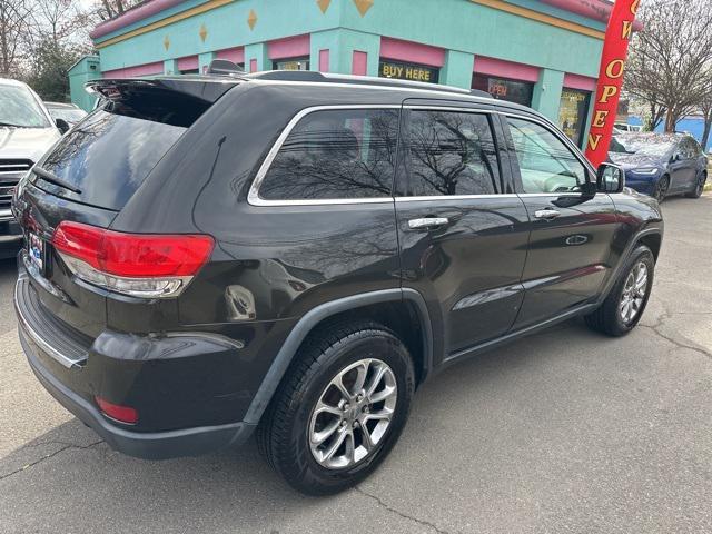 Photo of 2014 Brilliant Black Crystal Pearlcoat Jeep Grand Cherokee