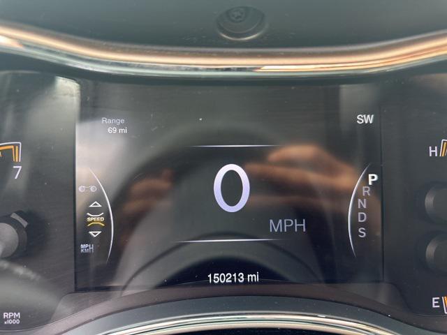 Photo of 2014 Brilliant Black Crystal Pearlcoat Jeep Grand Cherokee