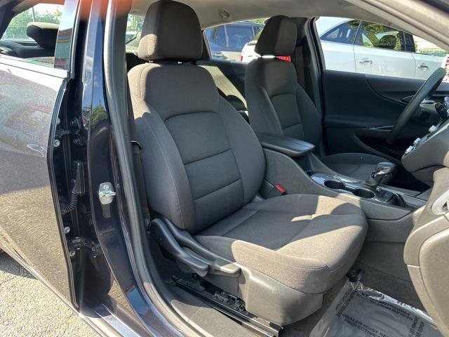 Photo of 2023 Ash Chevrolet Malibu