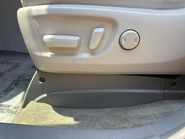 Photo of 2018 Salsa Red Pearl Toyota Sienna