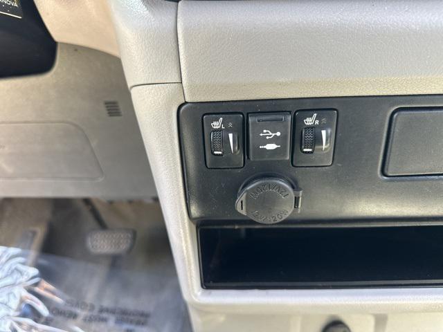 Photo of 2018 Salsa Red Pearl Toyota Sienna