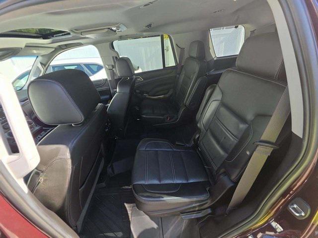 Photo of 2017 Black Cherry Metallic GMC Yukon