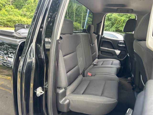 Photo of 2015 Black Chevrolet Silverado 1500