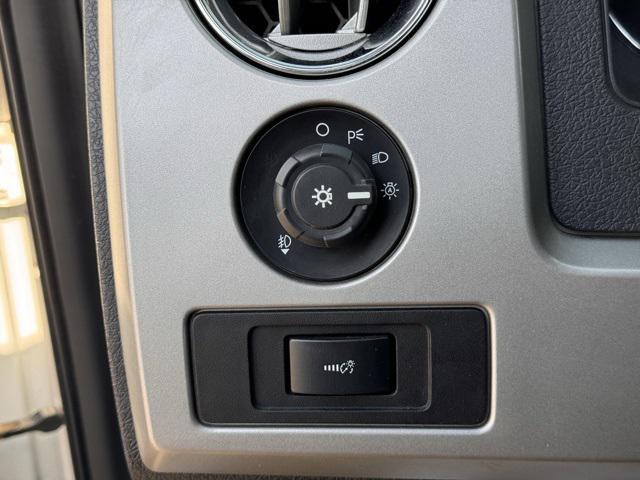 Photo of 2012 Oxford White Ford F-150