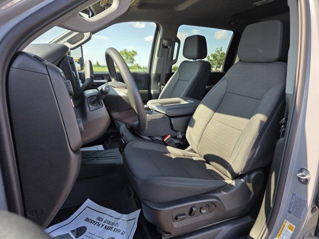 Photo of 2024 Slate Gray Metallic Chevrolet Silverado 2500