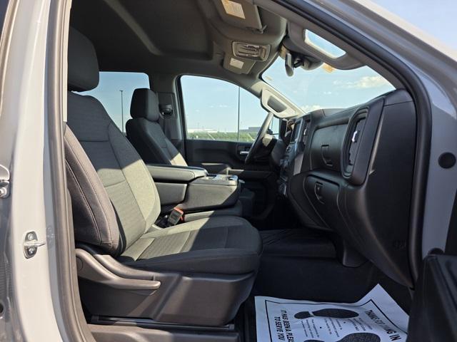 Photo of 2024 Slate Gray Metallic Chevrolet Silverado 2500