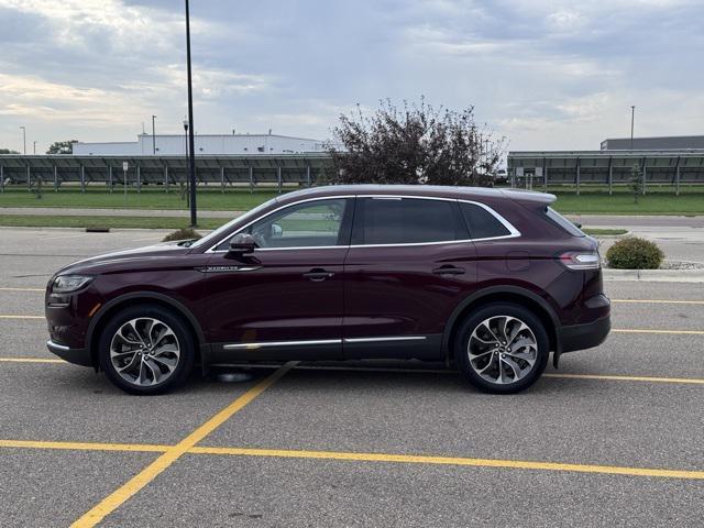 Photo of 2021 Burgundy Velvet Lincoln Nautilus