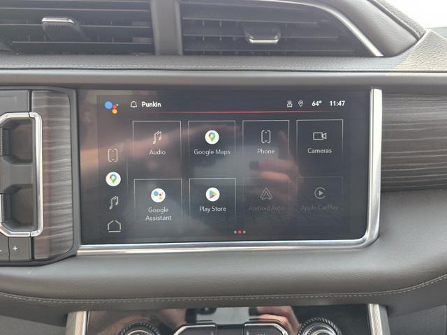 Photo of 2022 Midnight Blue Metallic GMC Yukon XL