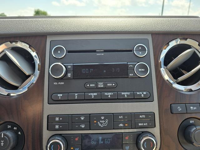 Photo of 2012 White Platinum Metallic Tri-Coat Ford F-350