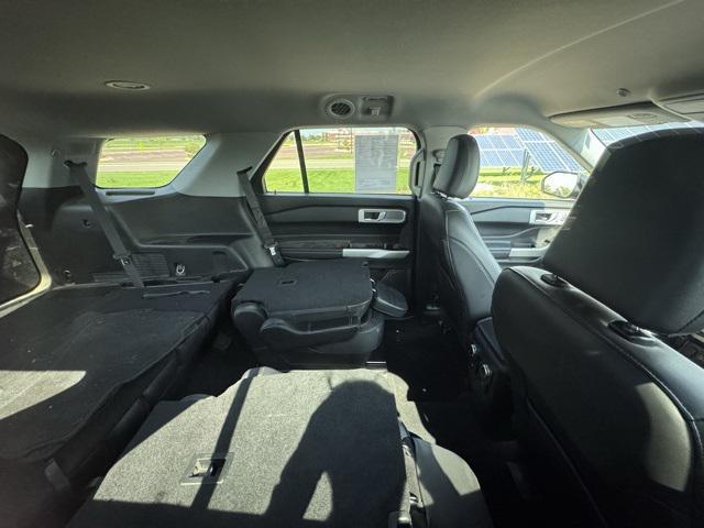 Photo of 2022 Blue Ford Explorer