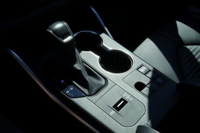 Photo of 2024 Black Toyota Highlander