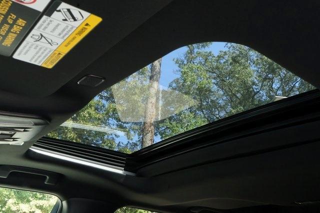 Photo of 2024 Black Toyota Highlander
