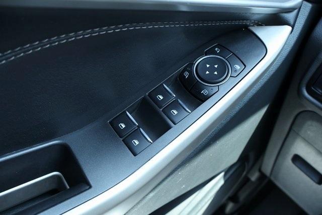Photo of 2023 Silver Metallic Ford Explorer