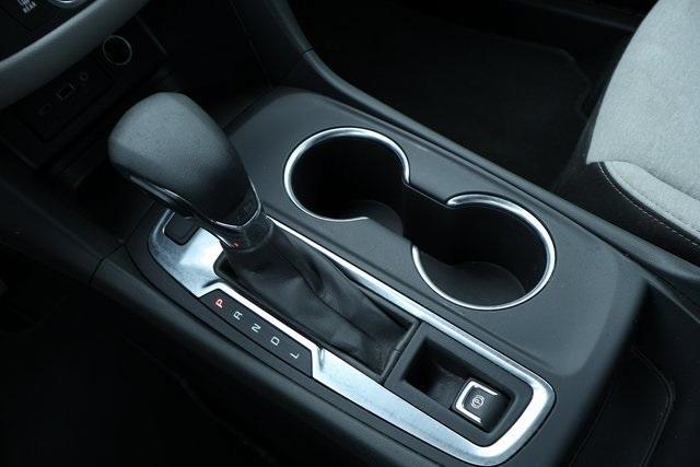 Photo of 2023 Mosaic Black Metallic Chevrolet Equinox