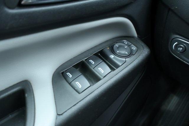 Photo of 2023 Mosaic Black Metallic Chevrolet Equinox