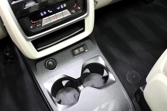 Photo of 2019 Blue BMW X7