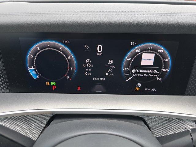 Photo of 2025 Pure White Volkswagen Tiguan