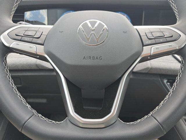 Photo of 2025 Pure White Volkswagen Tiguan