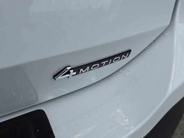 Photo of 2025 Pure White Volkswagen Tiguan