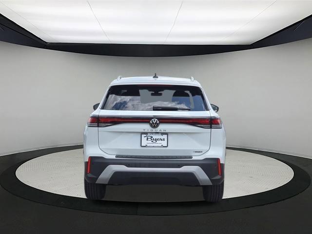 Photo of 2025 Pure White Volkswagen Tiguan
