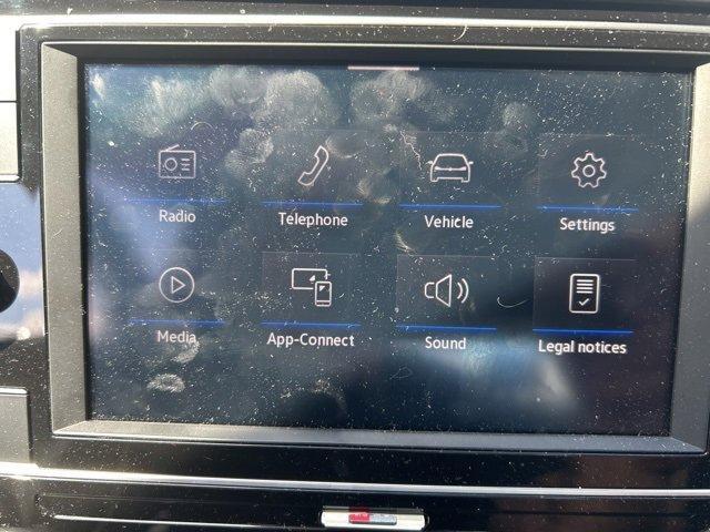 Photo of 2022 Pure White Volkswagen Jetta