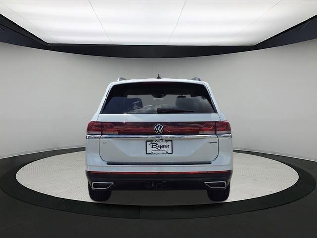 Photo of 2026 Opal White Pearl Volkswagen Atlas