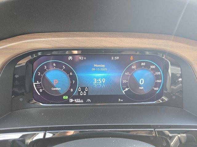 Photo of 2026 Opal White Pearl Volkswagen Atlas