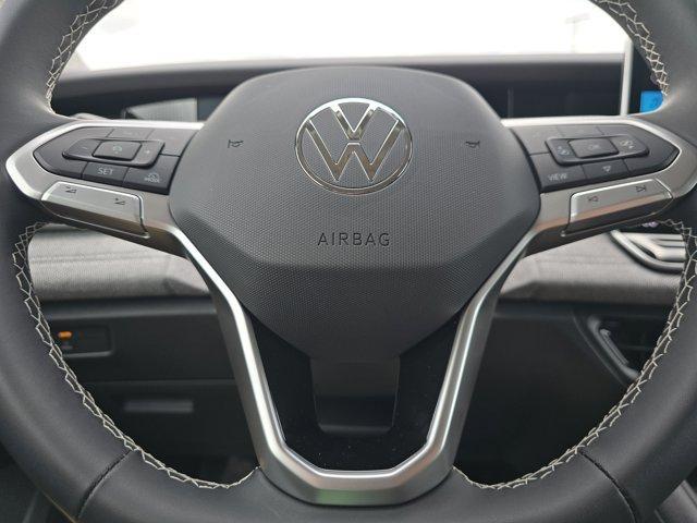 Photo of 2025 Pure White Volkswagen Tiguan