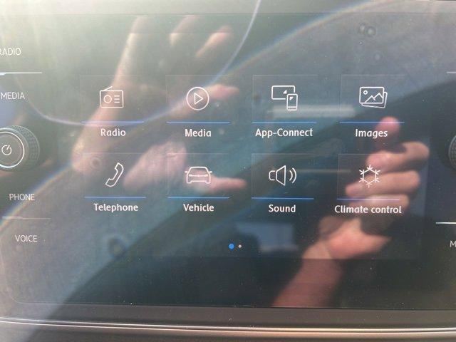 Photo of 2019 Deep Black Pearl Effect Volkswagen Atlas