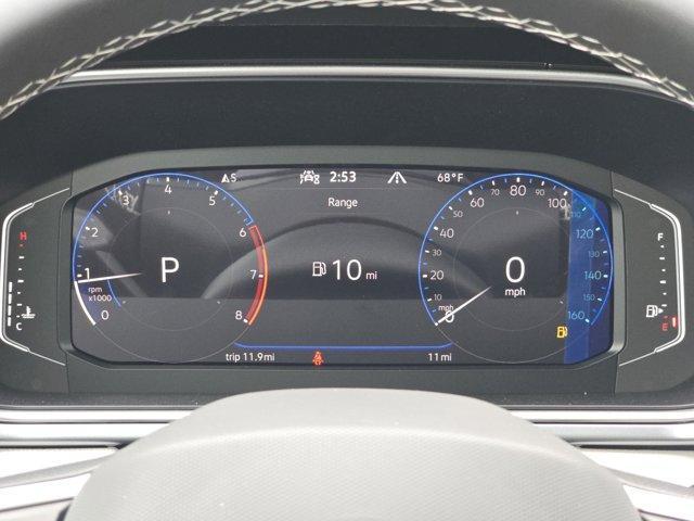 Photo of 2025 Deep Black Pearl Effect Volkswagen Taos