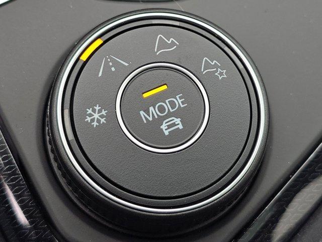 Photo of 2025 Deep Black Pearl Effect Volkswagen Taos