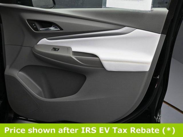 Photo of 2023 Mosaic Black Metallic Chevrolet Bolt EUV