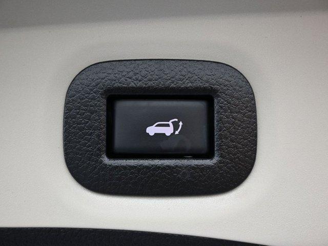 Photo of 2020 Magnetic Black Nissan Rogue