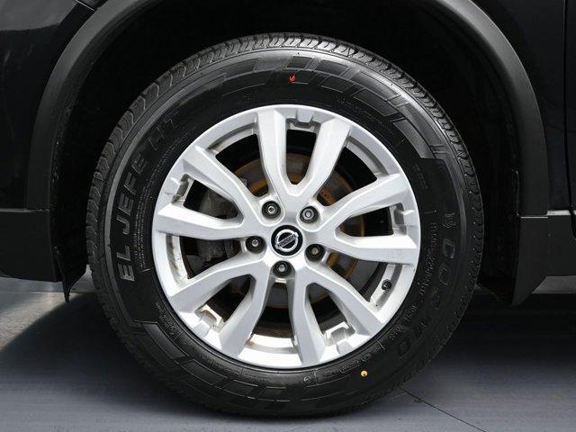 Photo of 2020 Magnetic Black Nissan Rogue