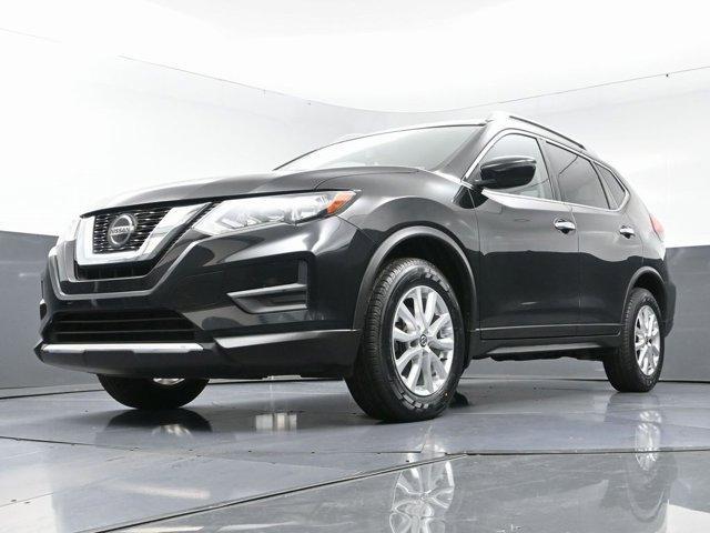 Photo of 2020 Magnetic Black Nissan Rogue