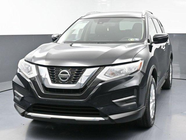Photo of 2020 Magnetic Black Nissan Rogue