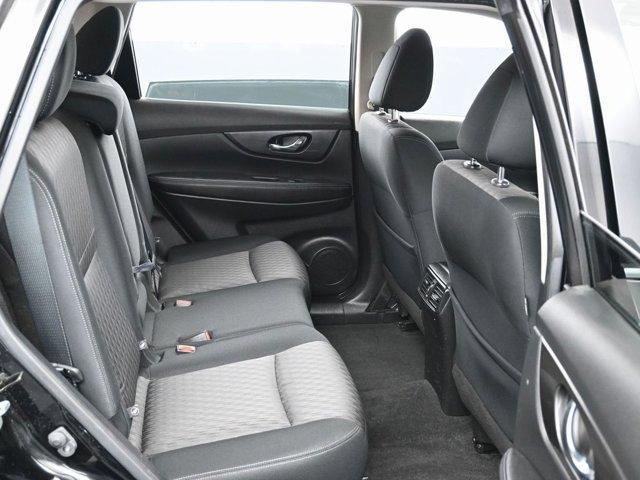 Photo of 2020 Magnetic Black Nissan Rogue