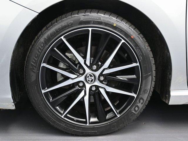 Photo of 2023 Silver Toyota Camry