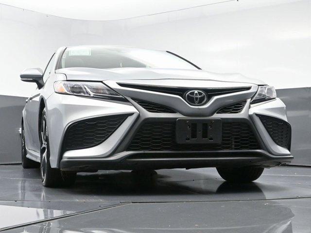 Photo of 2023 Silver Toyota Camry
