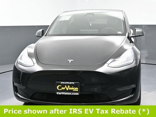 Photo of 2021 Black Tesla Model Y