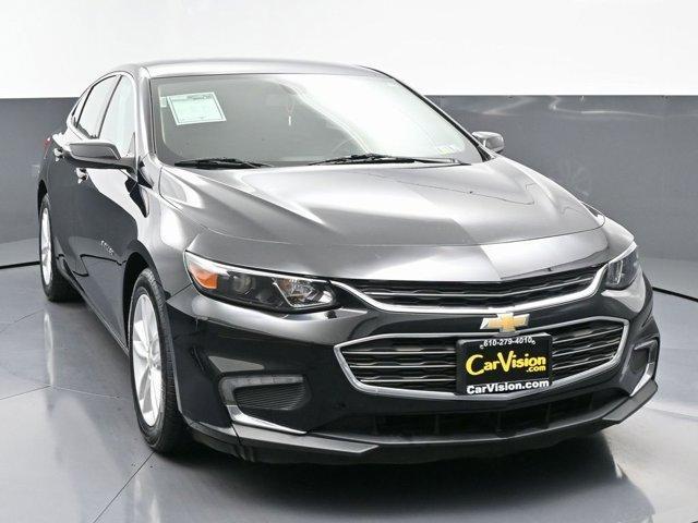 Photo of 2018 Mosaic Black Metallic Chevrolet Malibu