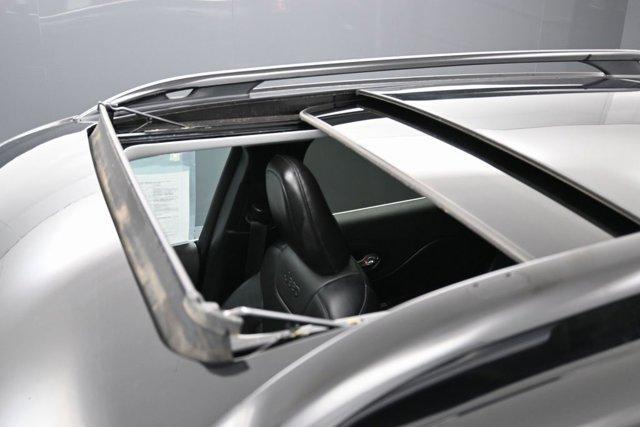Photo of 2022 Diamond Black Jeep Cherokee