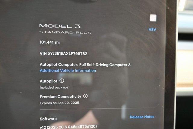 Photo of 2020 White Tesla Model 3