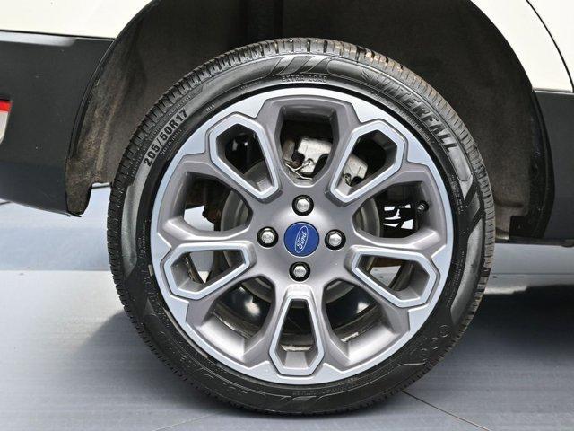 Photo of 2020 Diamond White Ford EcoSport